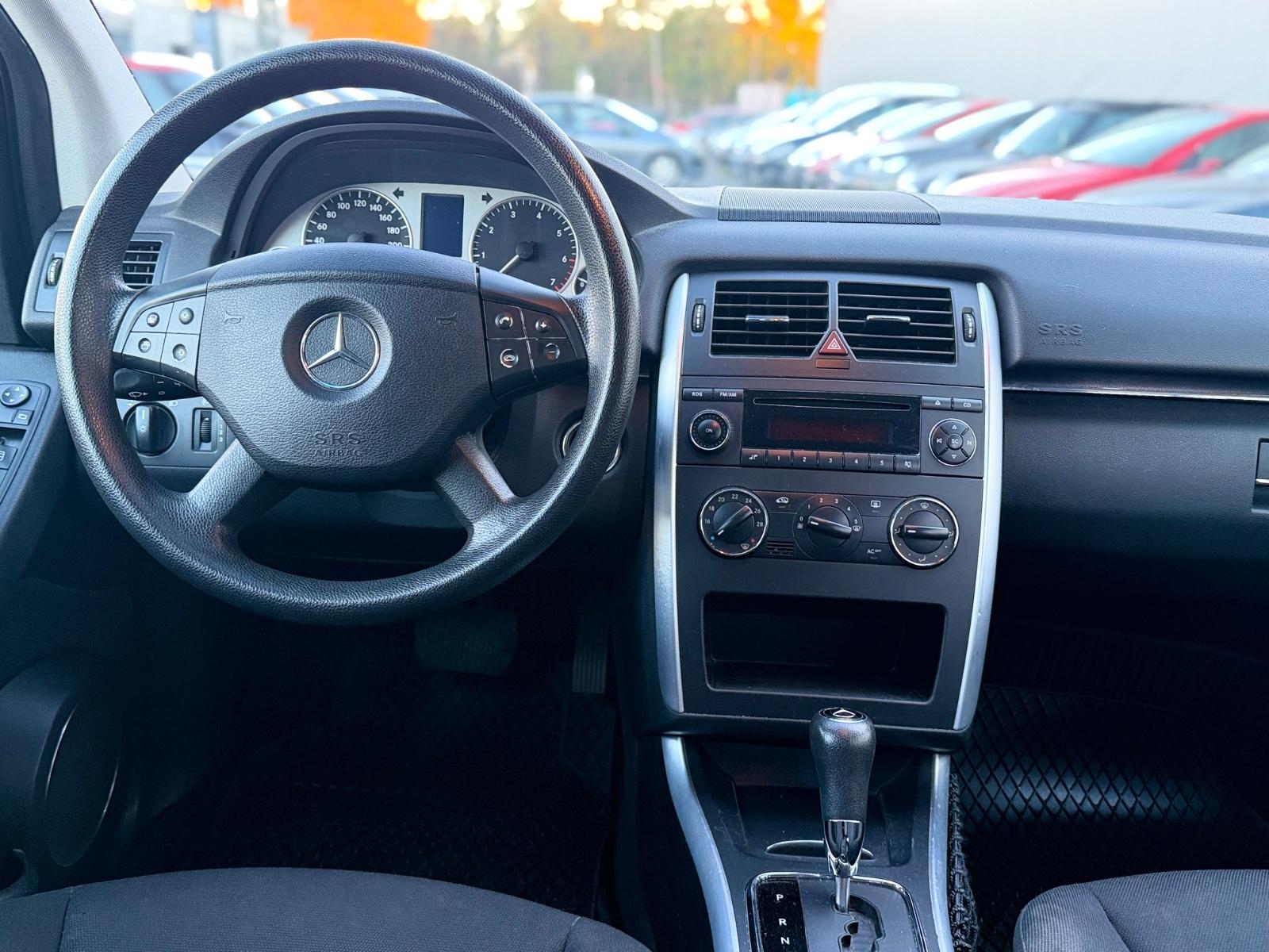 Mercedes-Benz B170 2006 — photo 9