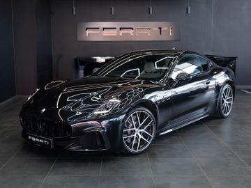 Maserati GranTurismo 404 kW 3.0 V6 AWD Trofeo