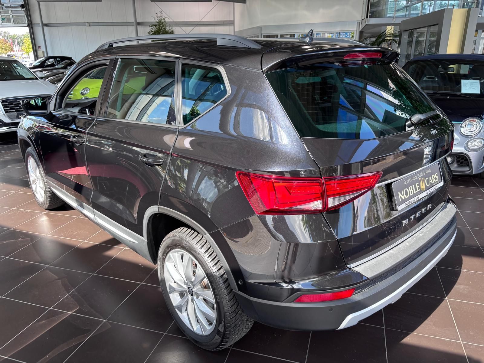 Fahrzeugabbildung SEAT Ateca Style LED NAVI ALU AHK