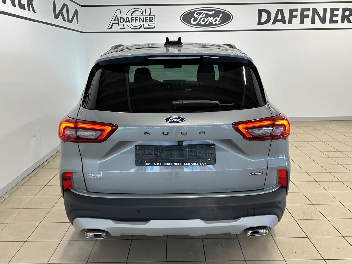 Fahrzeugabbildung Ford Kuga Active X  Hybrid 2.5 Duratec - NEUES MODELL