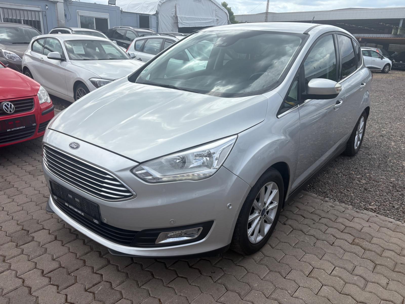 Ford C-MAX Titanium. 1.HAND SERVICE NEU TÜV NEU