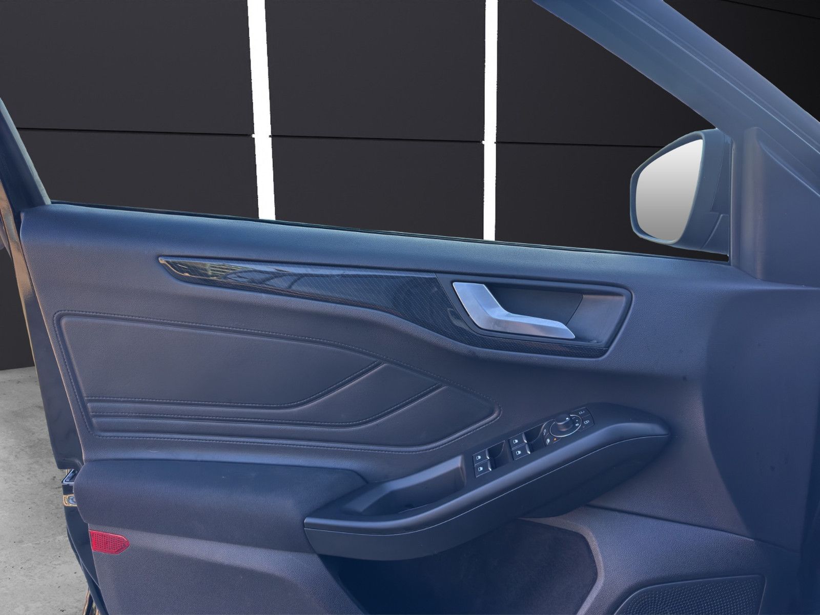 Fahrzeugabbildung Ford Focus Turnier ST-Line/Keyless/ACC/Winter Paket