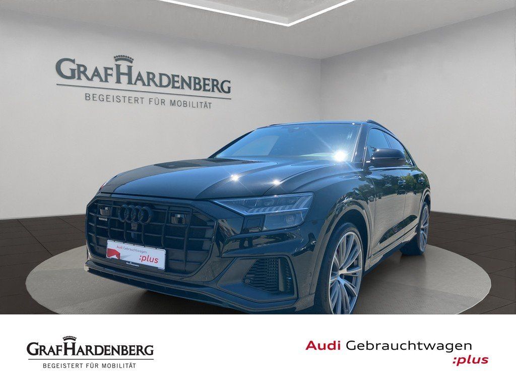 Image of Audi Q8
