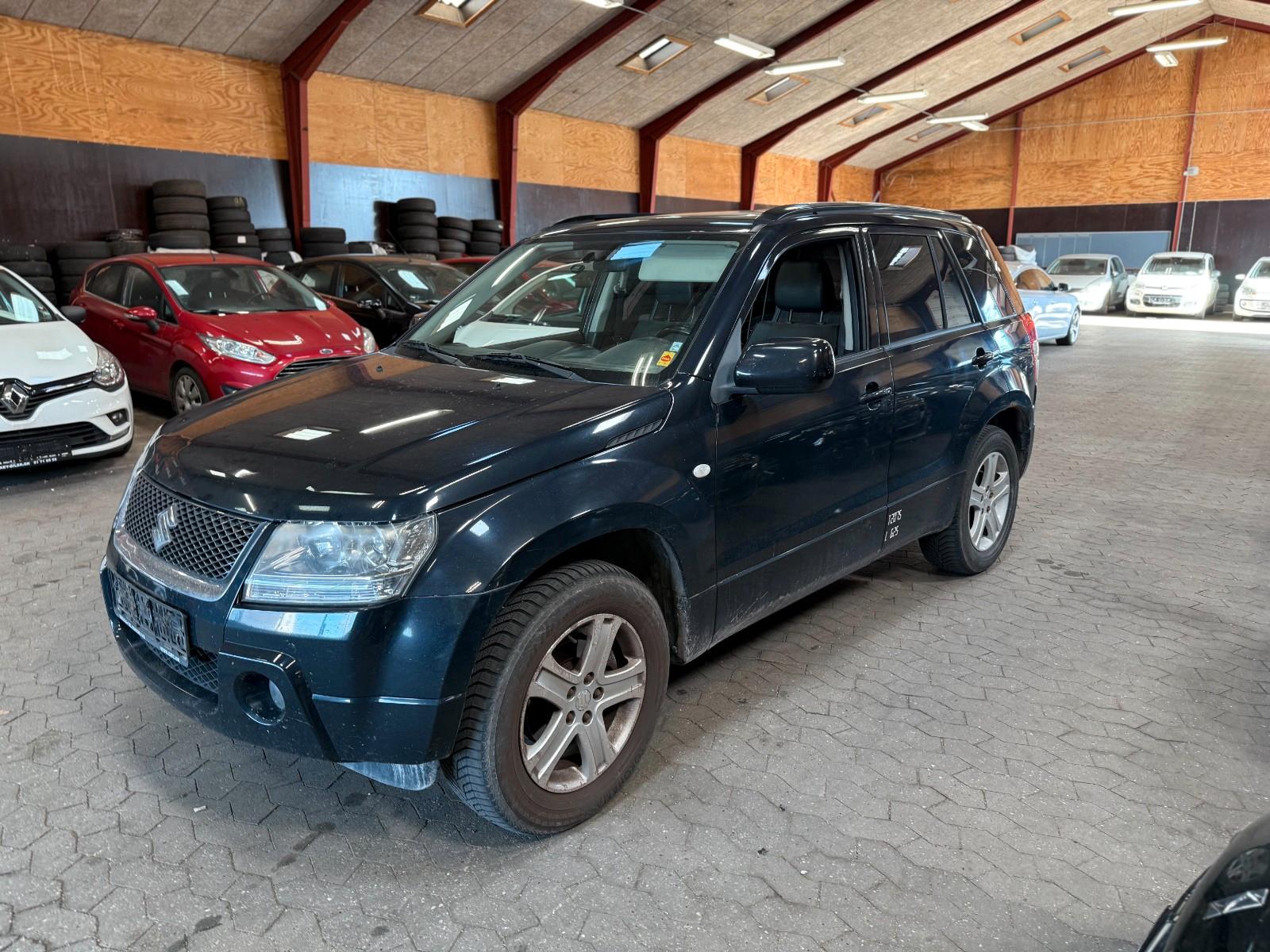 Suzuki Grand Vitara 2,0 L VAN