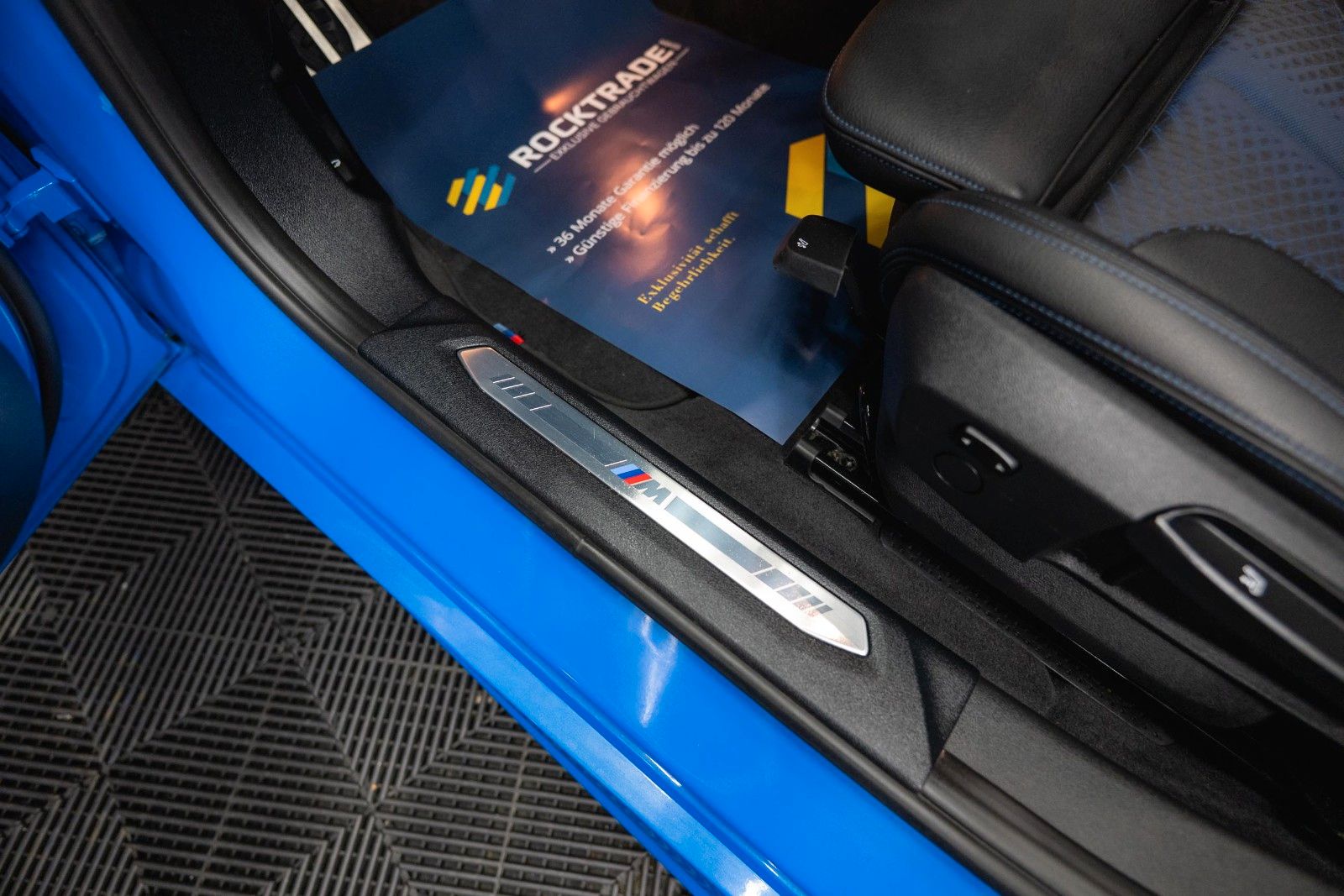 Fahrzeugabbildung BMW 118i M Sport Twin-Turbo Shadow Line *LED*DAB*