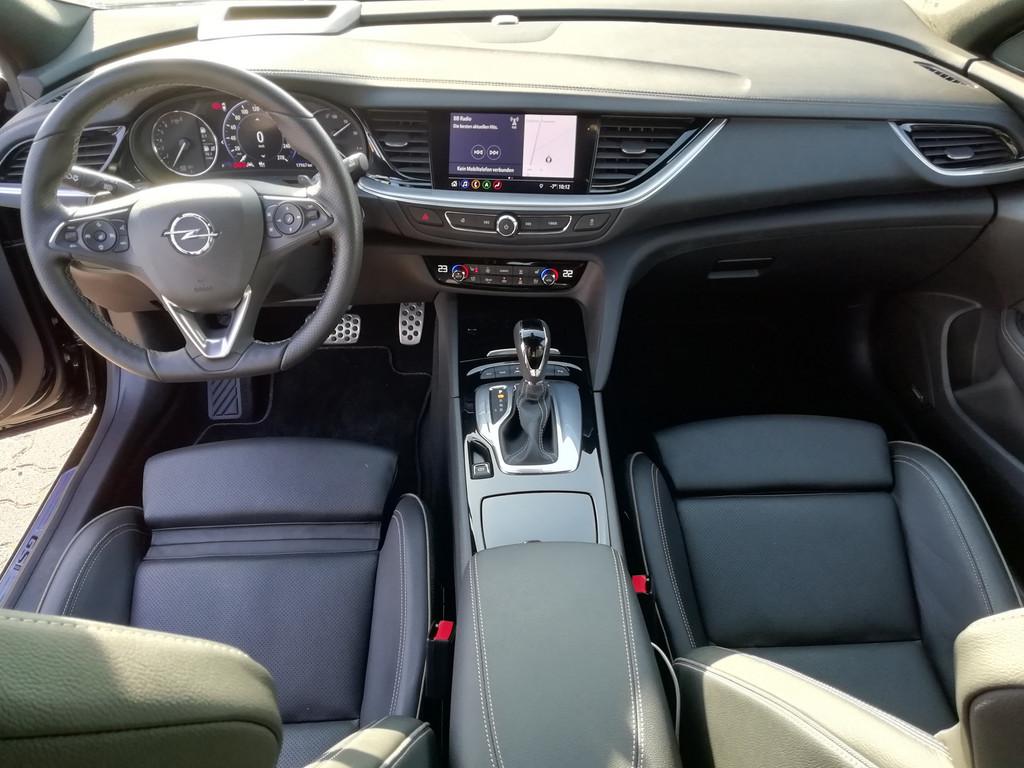 Opel Insignia B Sports Tourer 2.0 GSi 4x4 MATRIX-LED