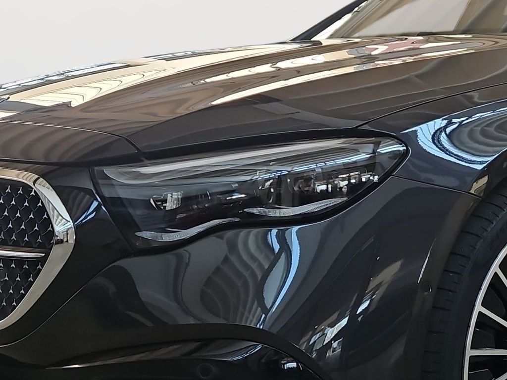 Fahrzeugabbildung Mercedes-Benz E 300 eT AMG Night AHK ACC Superscreen Airm 360°