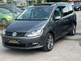 Volkswagen Sharan Cup BMT 2.0 TDI *DSG* 7-SITZER*PANORAMA* - Volkswagen Sharan: Cup