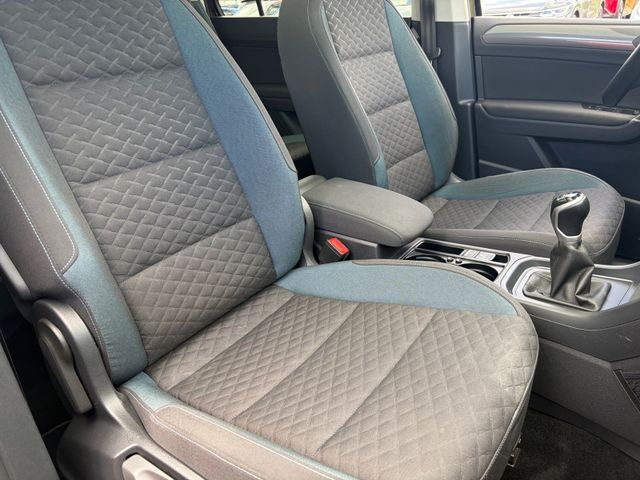 Touran 1.5 TSI IQ.DRIVE 7-S.-*AHK*PanoD.*LED