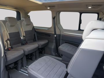 Volkswagen T7 Multivan Edition 2.0 TDI Lang *VOLL* AHK 81T€