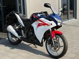 Honda CBR 250 R ABS *2.Hand*Service,HU neu*A2* - MOTORRAD 250