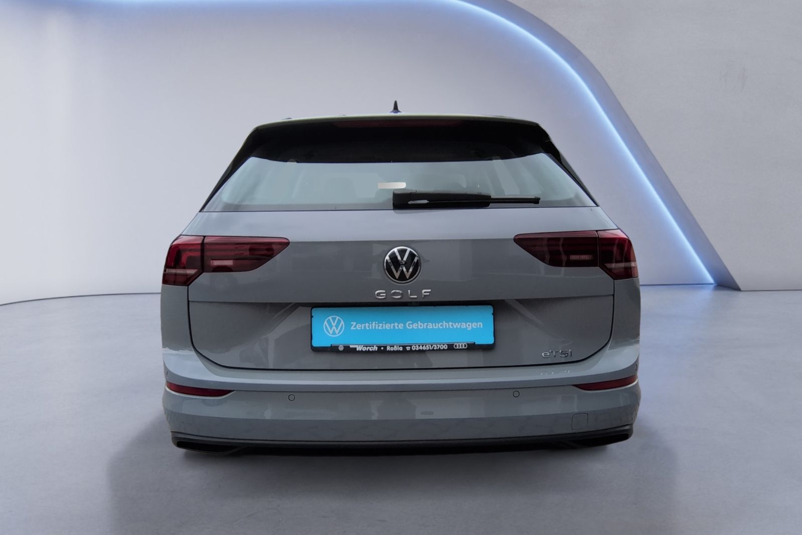 Golf VIII Variant 1.5TSI DSG LED+SHZ+LENKRADHZG