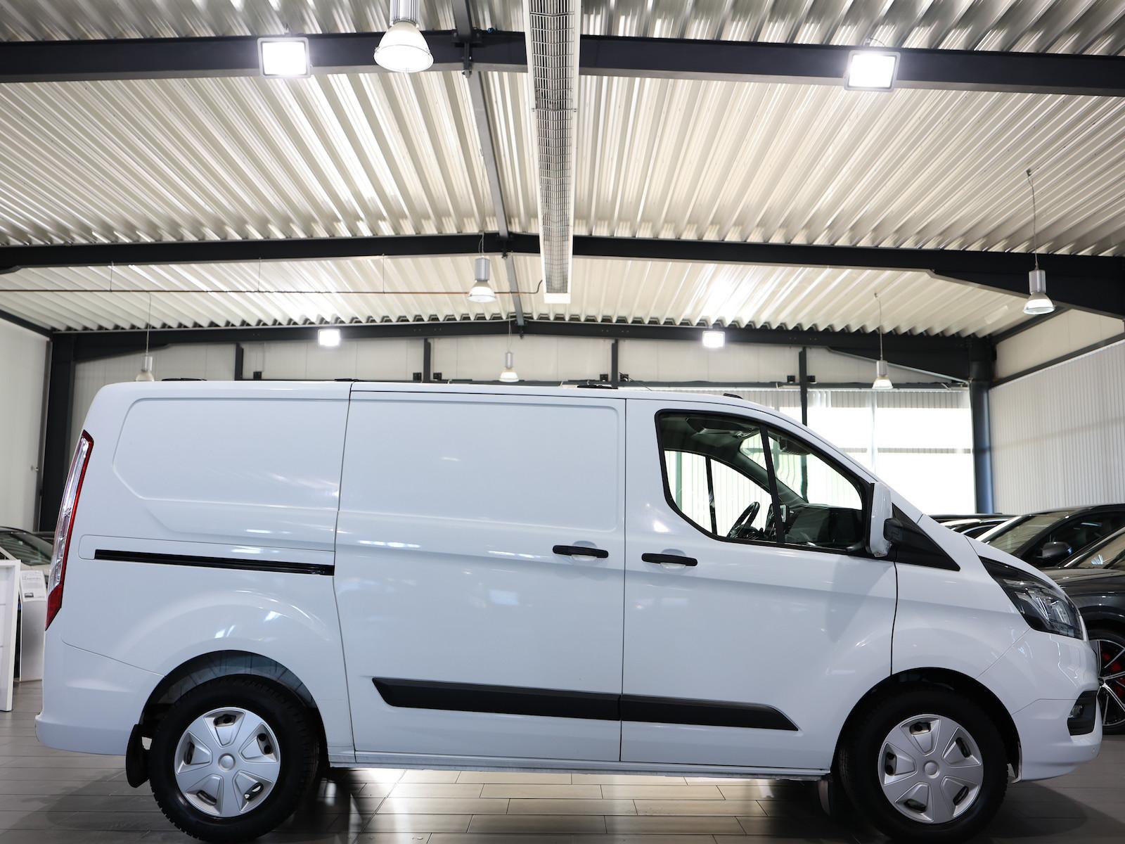 Ford Transit Custom 320 L1 / 3-SITZER / SEHR GEPFLEGT