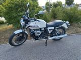 Moto Guzzi V7 Classic 750 - MOTO GUZZI V7 750