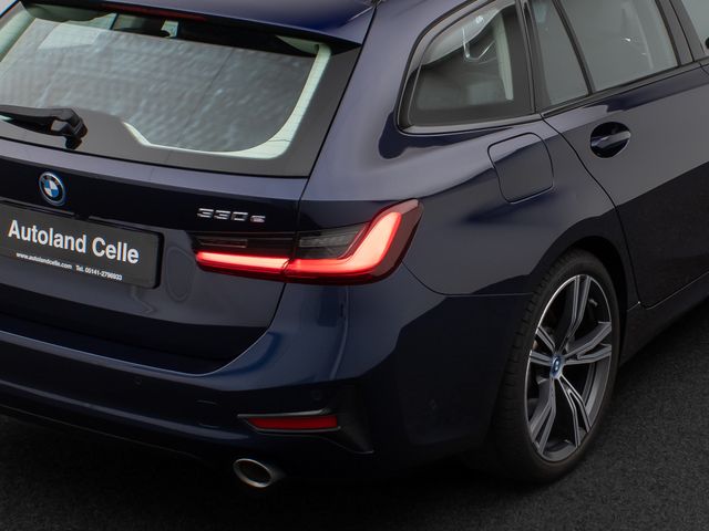 Foto Nummer 16: BMW 330e