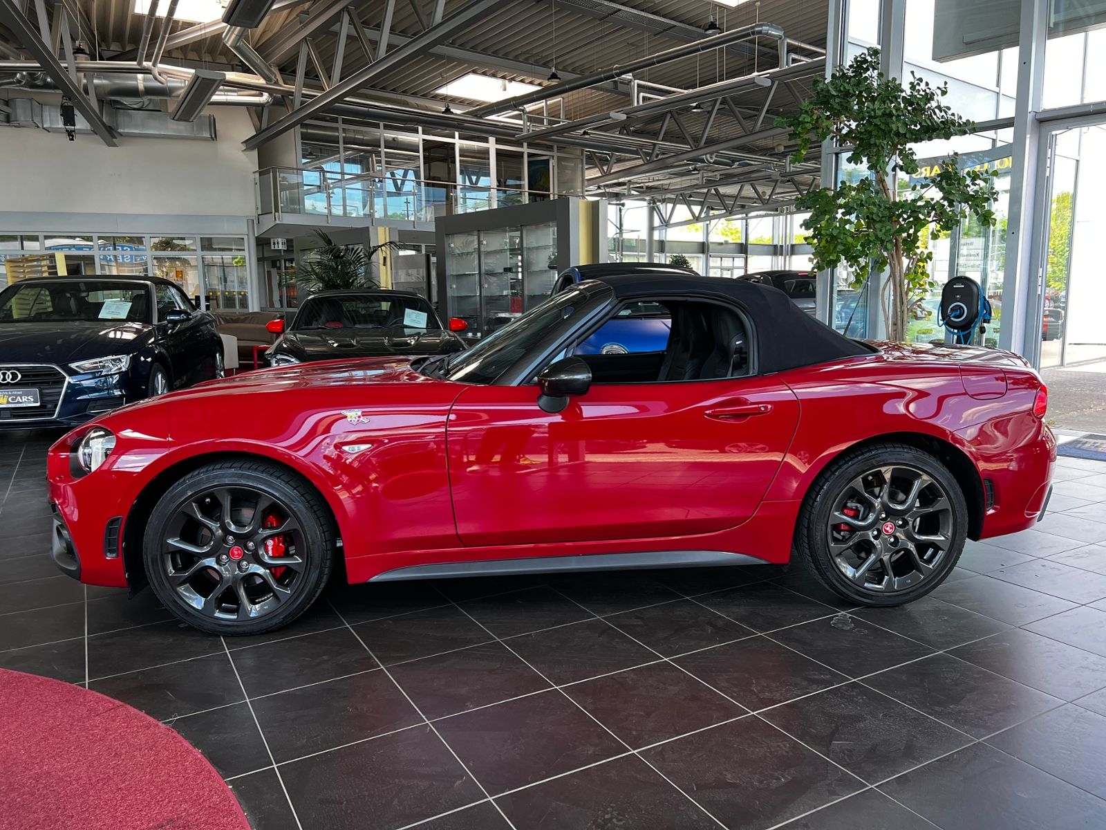 Fahrzeugabbildung Abarth 124 Spider Turismo KLIMA LED LEDER NAVI