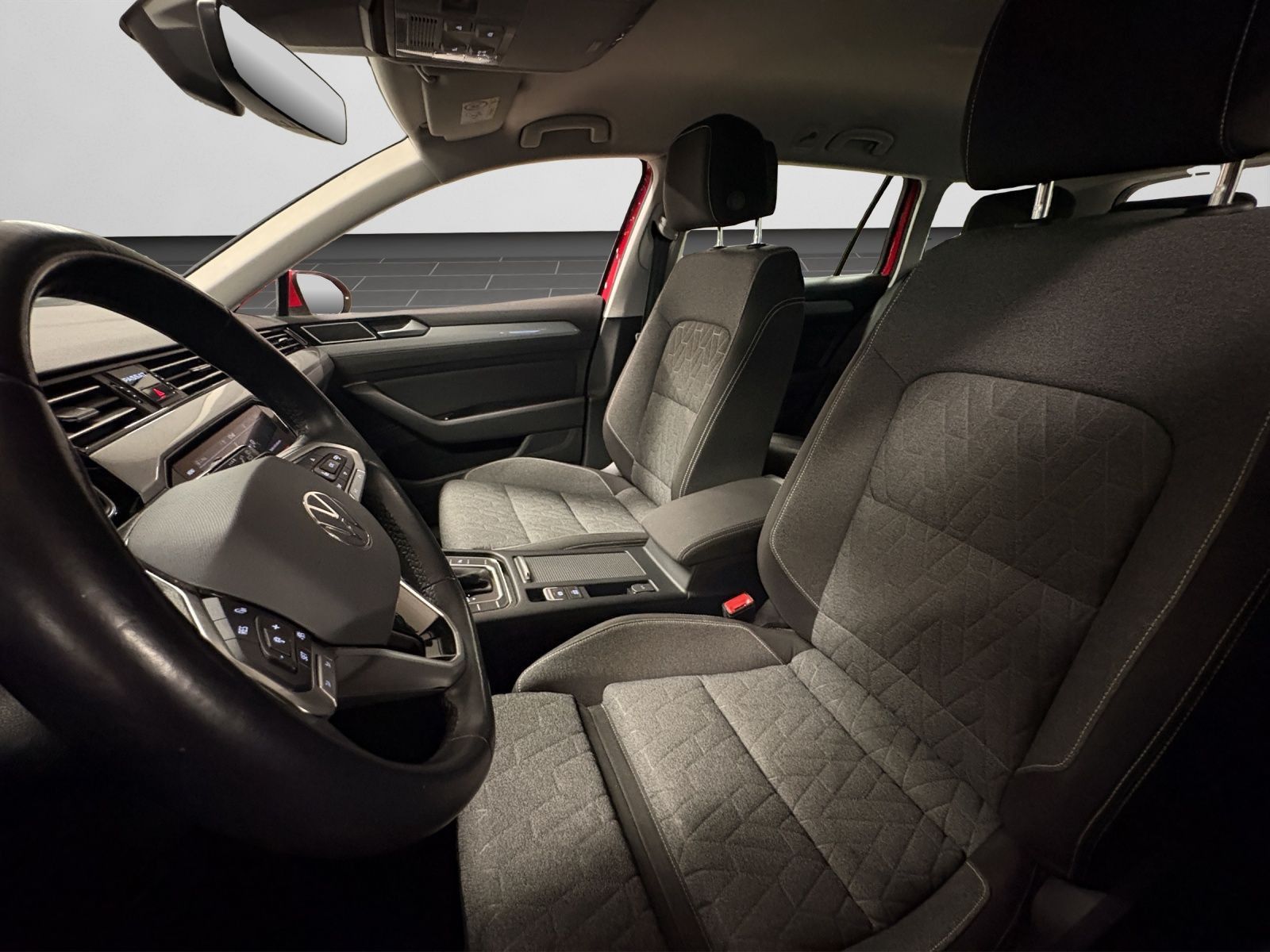 Volkswagen Passat Variant - Bild 13