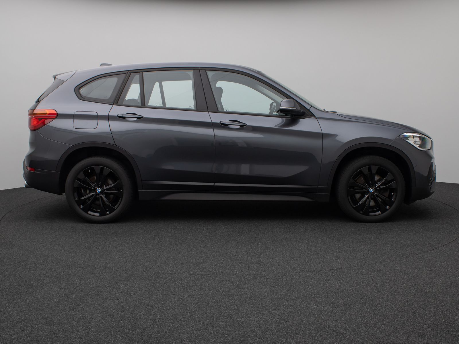 Fahrzeugabbildung BMW X1 sD20i Kamera DAB HiFi Navi Geschwindigkeitsre