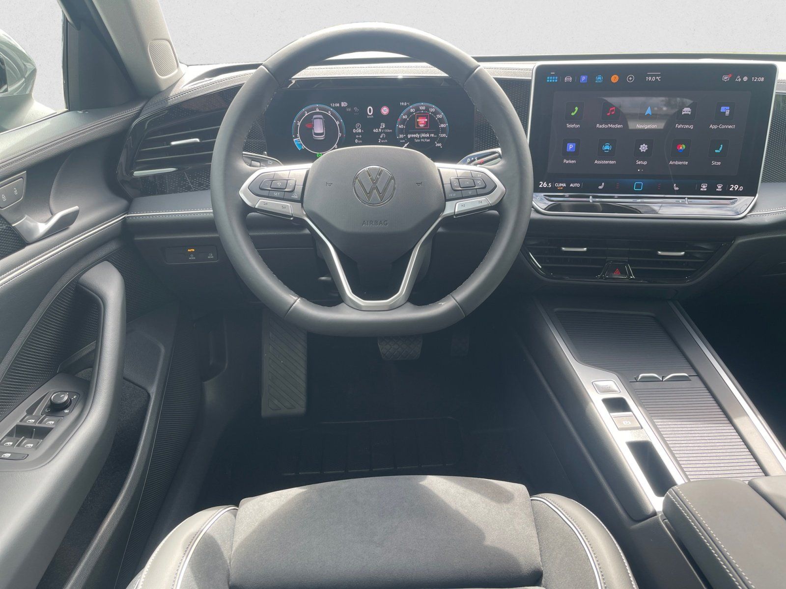 Volkswagen Passat - Bild 11