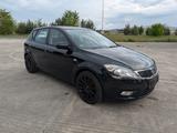 Kia cee'd / Ceed 1.4 CVVT / 2. Hand / TÜV neu / 17"  - Kia aus 2010: Cee D