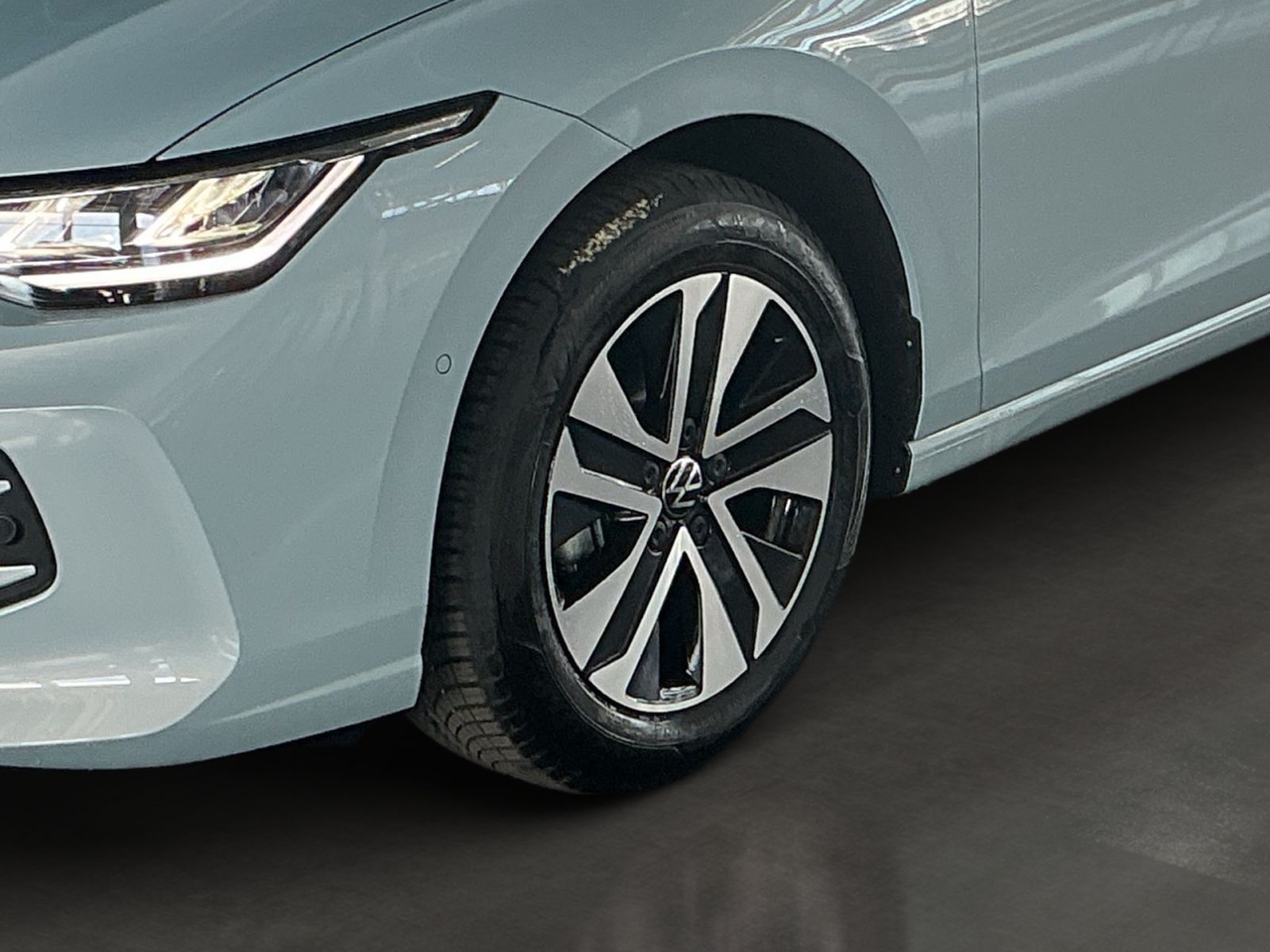 Volkswagen Golf - Bild 7