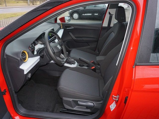 Fahrzeugabbildung SEAT Arona TSI Style DSG LED GRA PDC SH LM