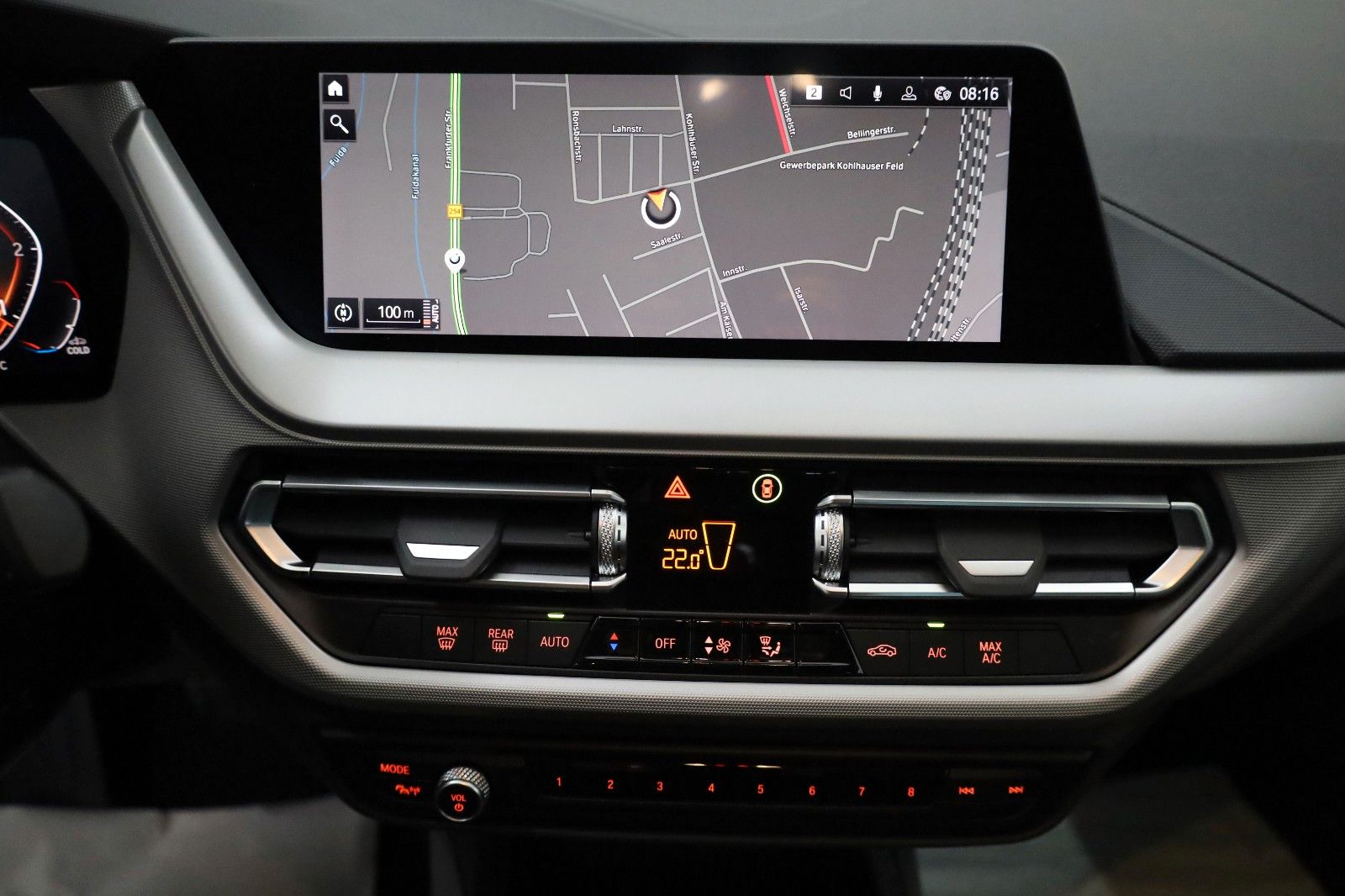 Fahrzeugabbildung BMW 220 d Advantage Gran Coupe,Leder,Navi,LED,PDC