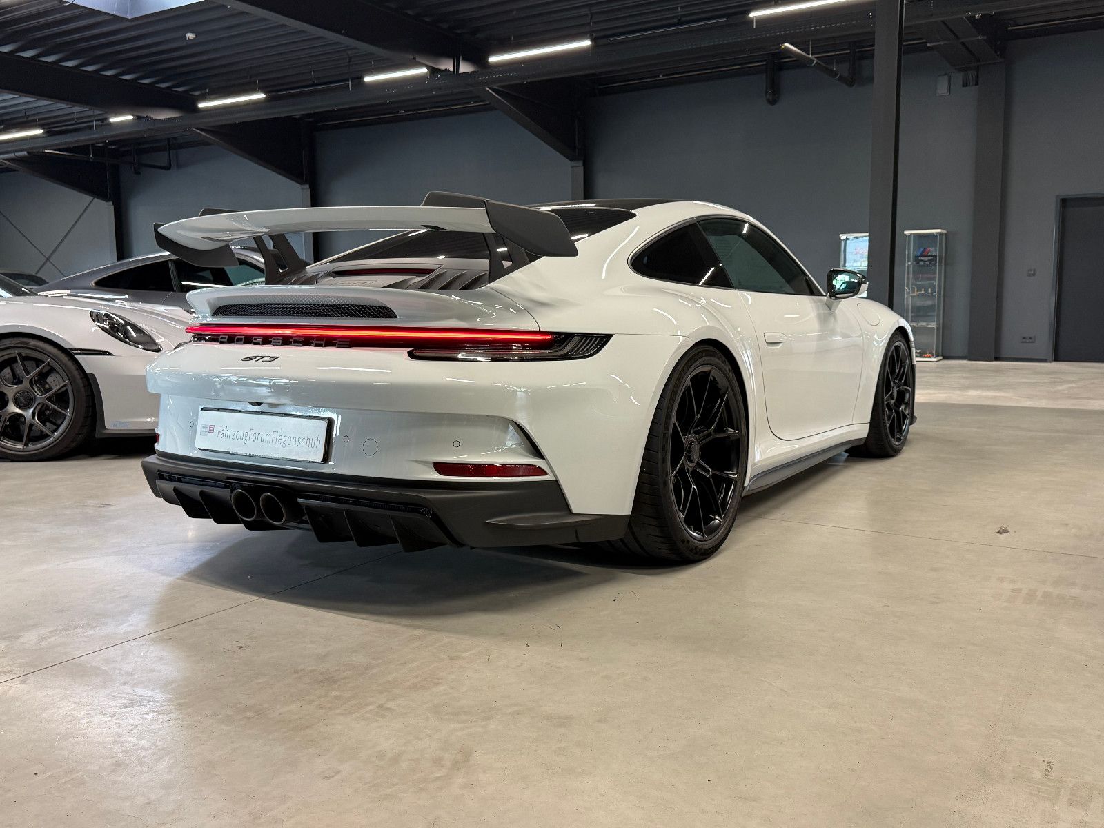 Fahrzeugabbildung Porsche 992/911 GT3-Lift-Clubsport-PCCB-90L.-LED