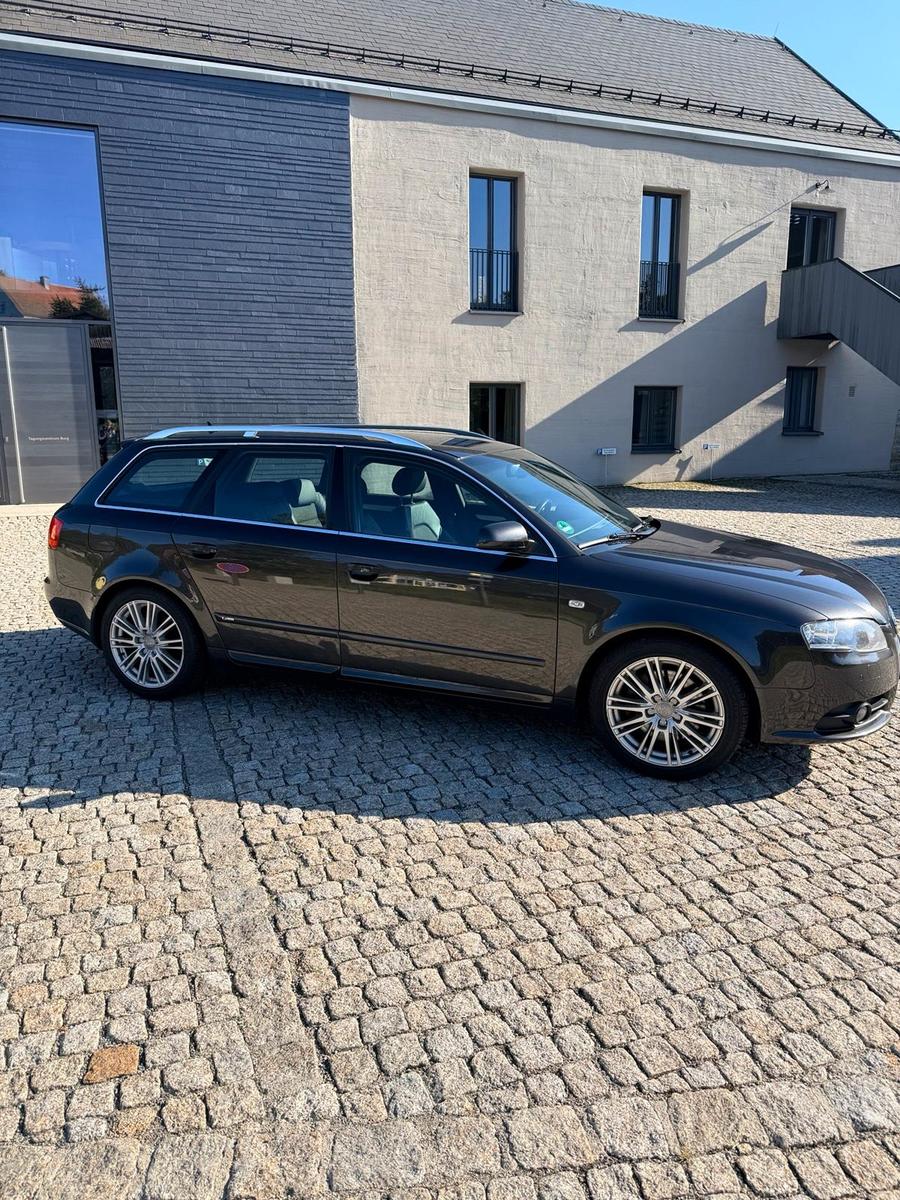 Audi A4 2007 — photo 8