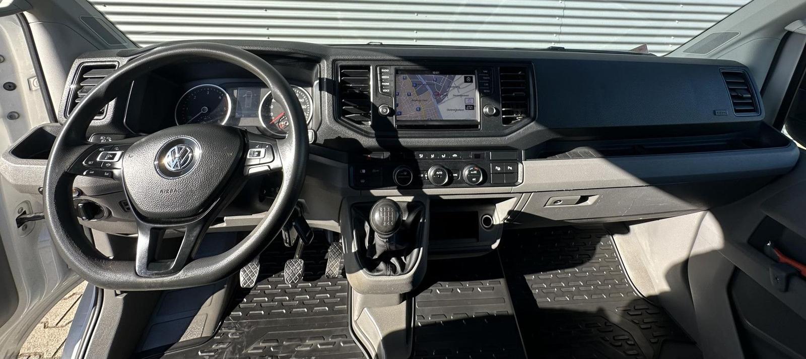 Volkswagen Crafter 35 2.0 TDI L2H2 Highline Navi|Trekhaak|C