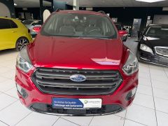 FORD Kuga ST-Line Navi SHZ AHK PDC KeyFree Ruby Rot