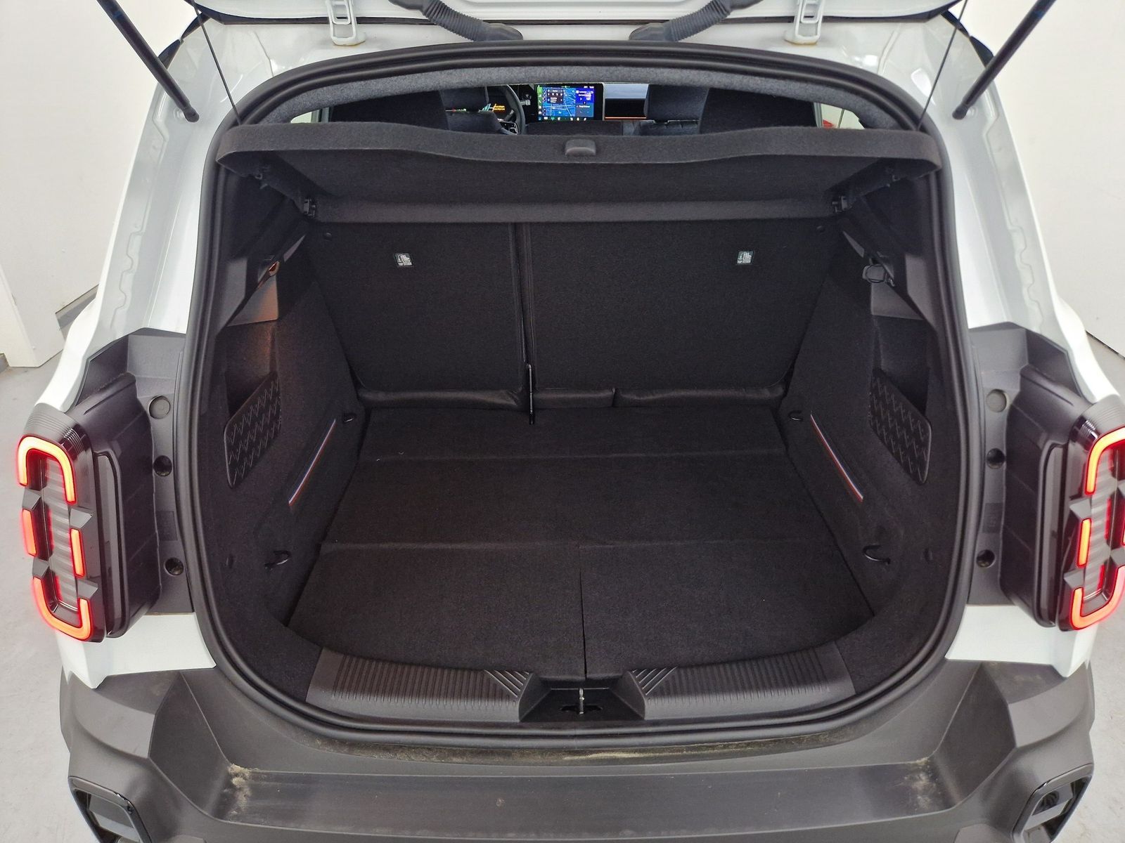 RENAULT R 4 E-Tech Techno 150 Comfort Range – Bild 10
