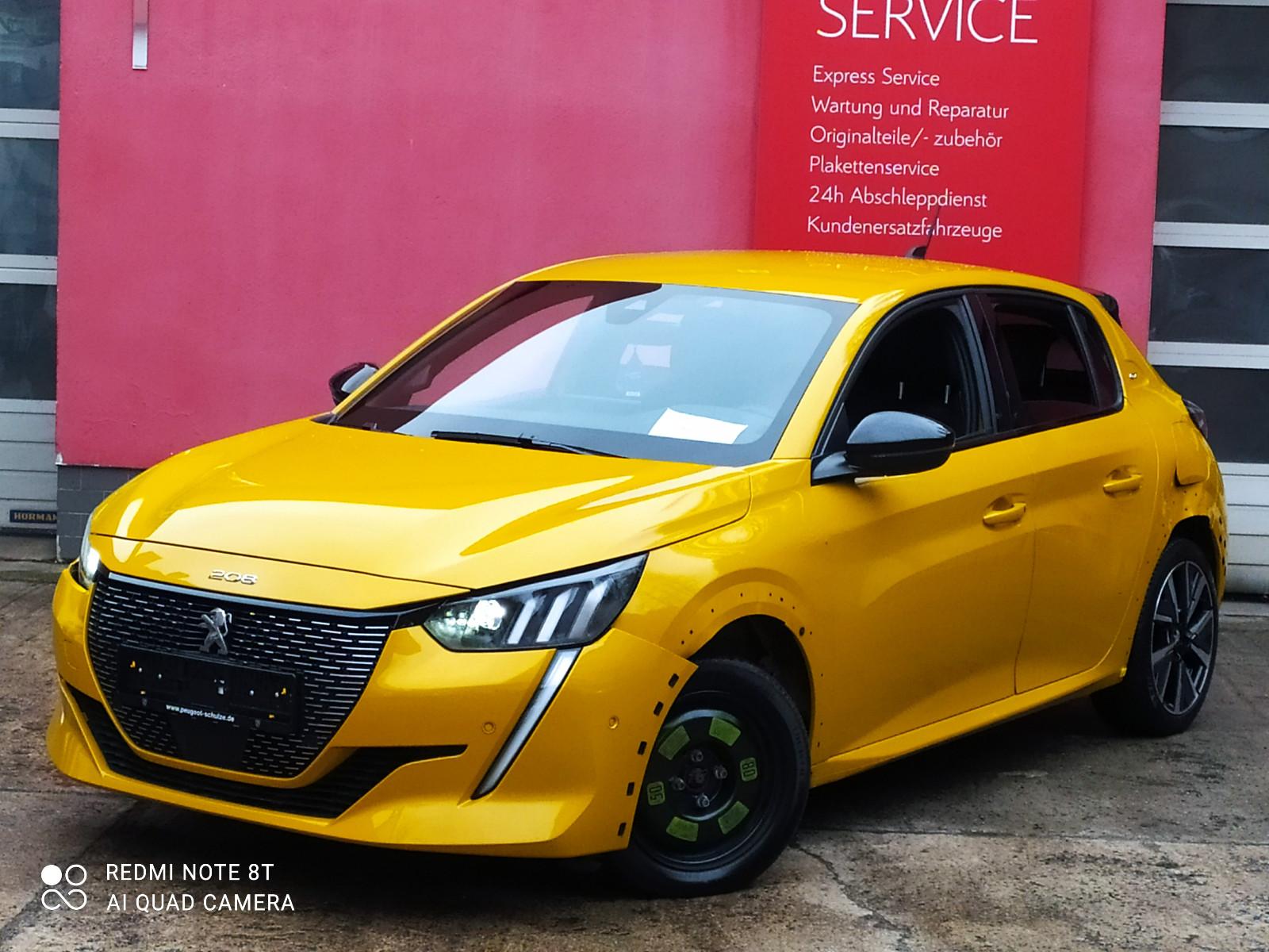 Peugeot 208 EAT8 GT PureTech130 *Kamera*