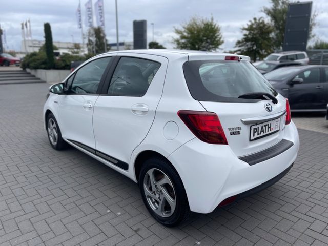 Toyota Yaris  Comfort Hybrid