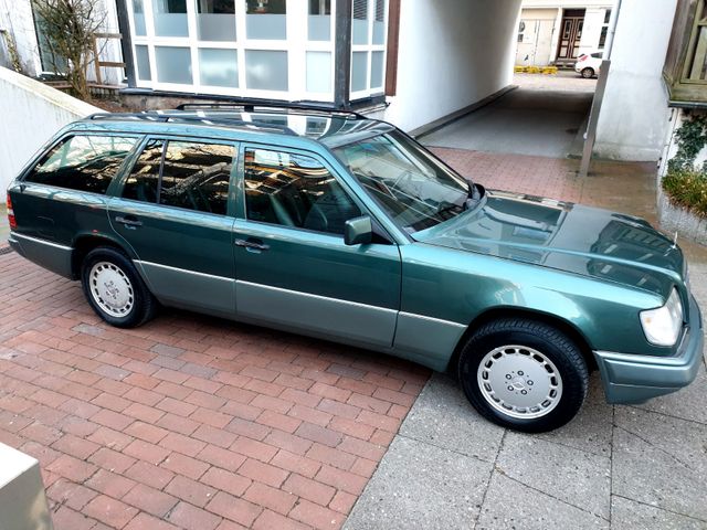 Mercedes-Benz 300 TE 4-MATIC,*Klima, Leder, Scheckheft, 2.Hand