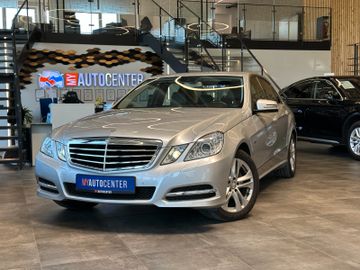 Mercedes-Benz E 200 *AHK*Abstandstempo*Teilleder*Szhz*