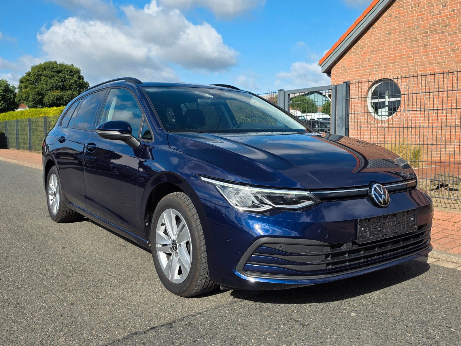 Volkswagen Golf 2.0 TDI DSG 110 KW Style Variant/567