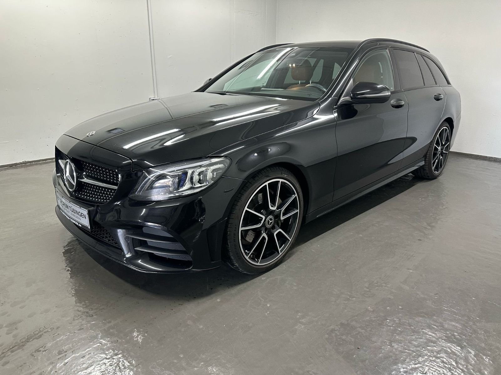 Fahrzeugabbildung Mercedes-Benz C 220 d T Autom. AMG*NIGHT*SITZKLIMA*KAMERA*TEMP