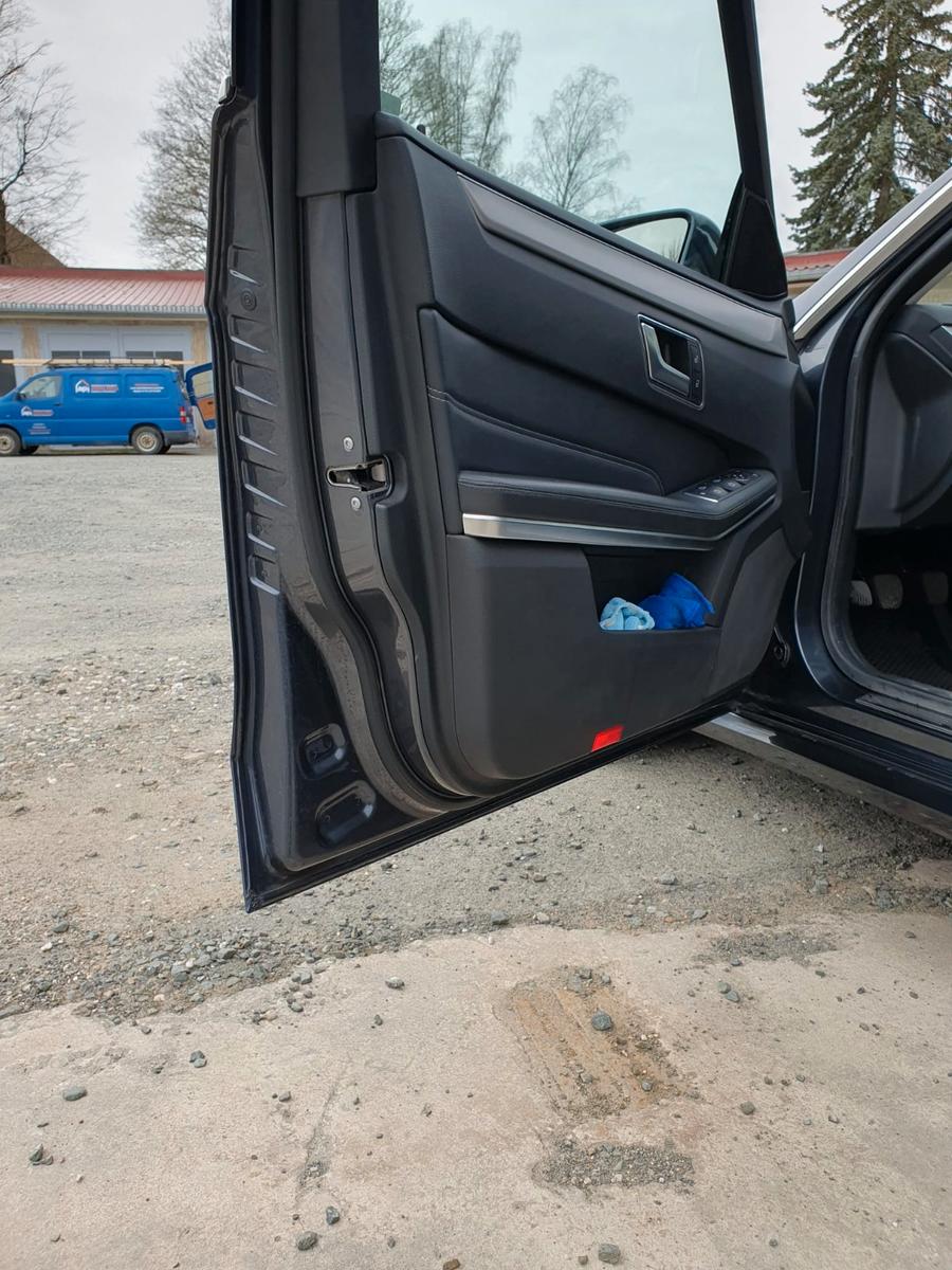 Mercedes-Benz E 220 CDI T Standard