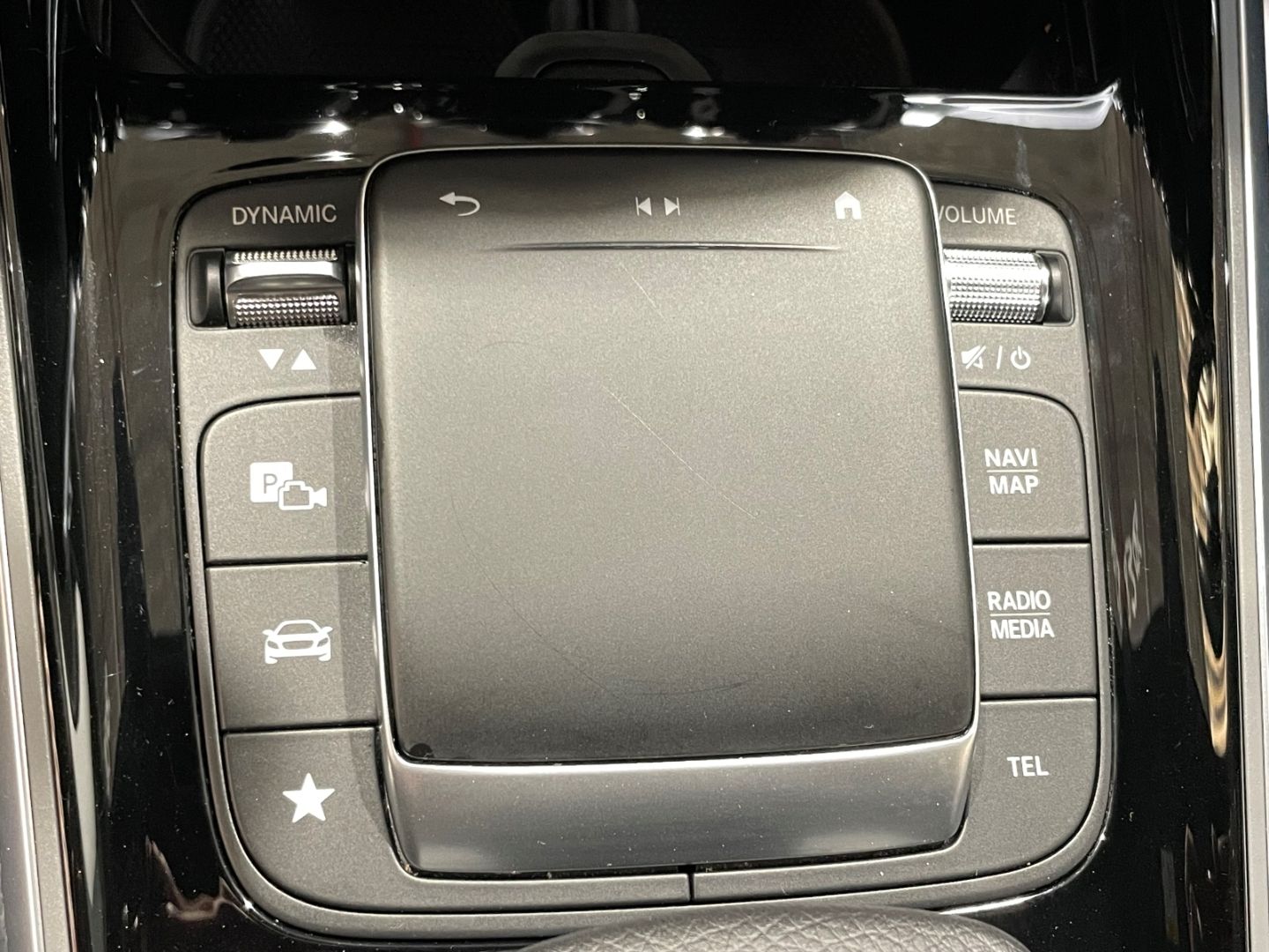 Mercedes-Benz EQB 350 4Matic AMG-Line Automatik Leder Navi LED foto 17