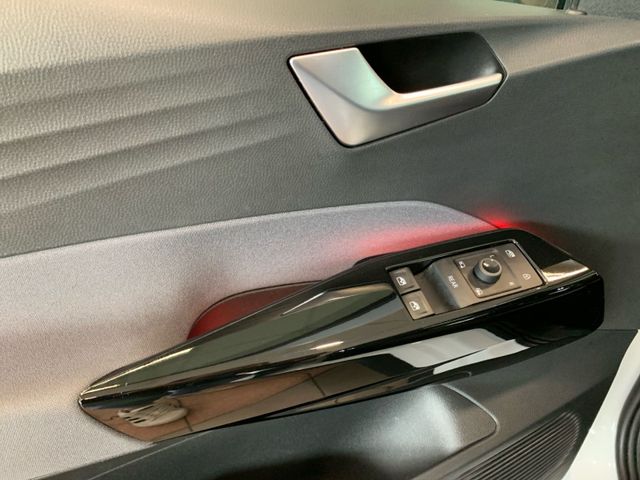 ID.3 PRO PERFORMANCE IQ.LIGHT+KAMERA+PANO+SITZHZ