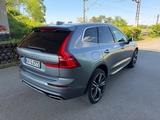 Volvo XC60 T6 AWD R Design Geartronic R Design - Volvo XC60: Geartronic