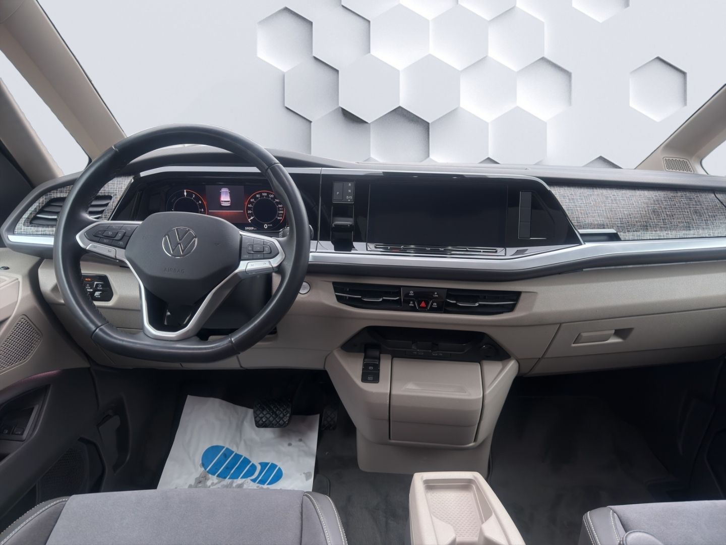 T7 Multivan 1.4 TSI eHybrid MatrixLED PanoDach H