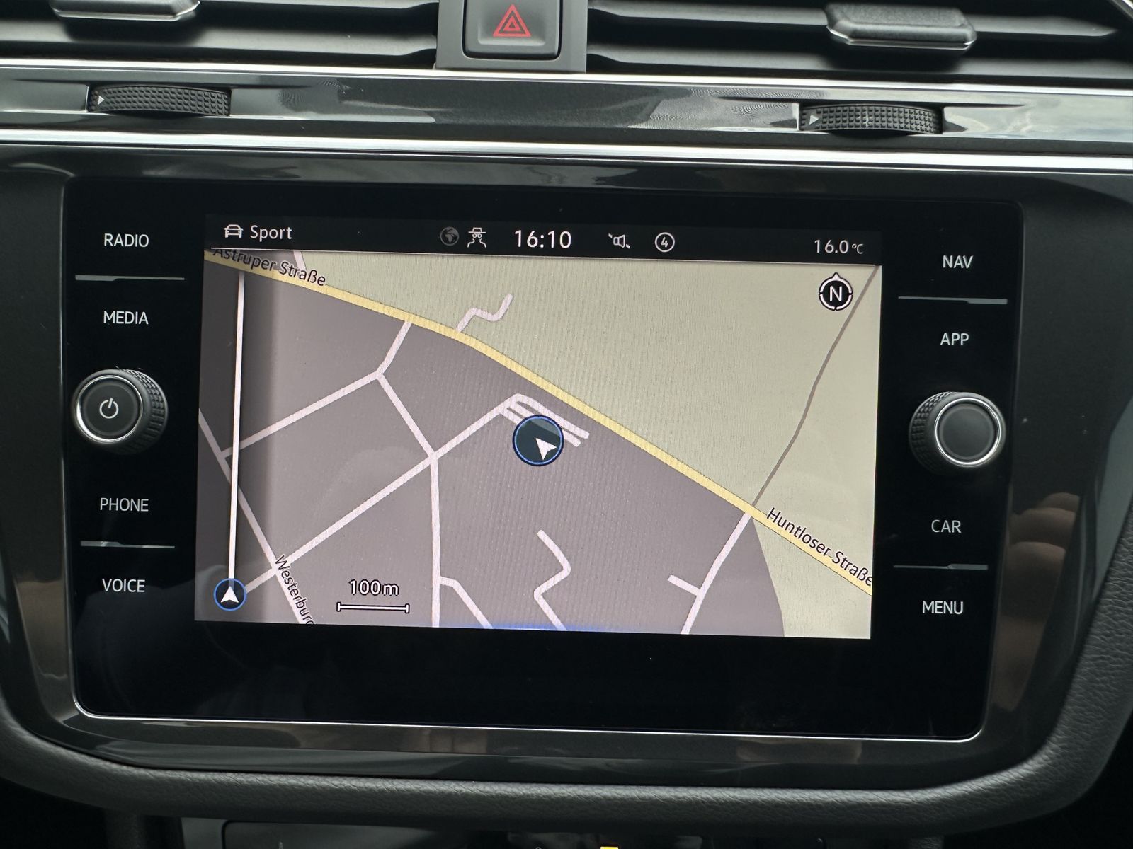 Fahrzeugabbildung Volkswagen Tiguan 2.0 TDI DSG Life 4Motion NAV+LED+ACC+AHK