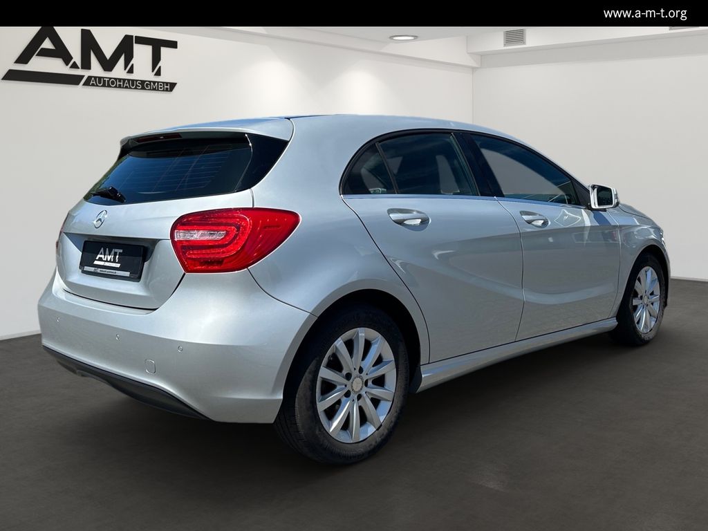 MERCEDES-BENZ A 180 Style*Navi*Bi-Xenon*Tempomat*Klima*M+S