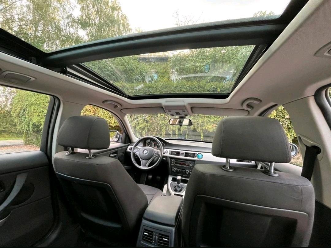 BMW 320 2010 — двигун 184 HP (135kW)