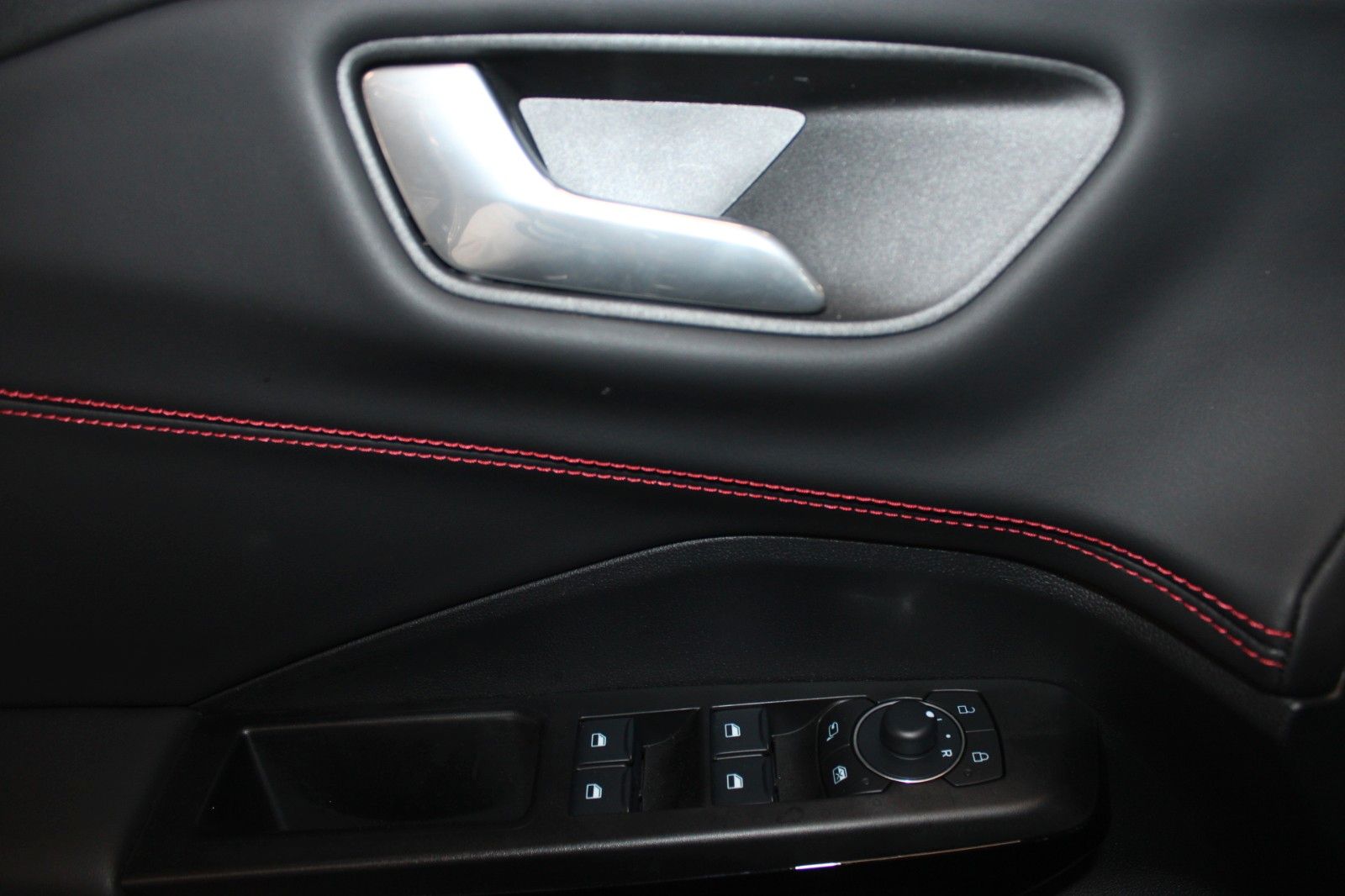Fahrzeugabbildung Ford Puma MHEV ST-Line X LED ParkAssist CAM WinterPak