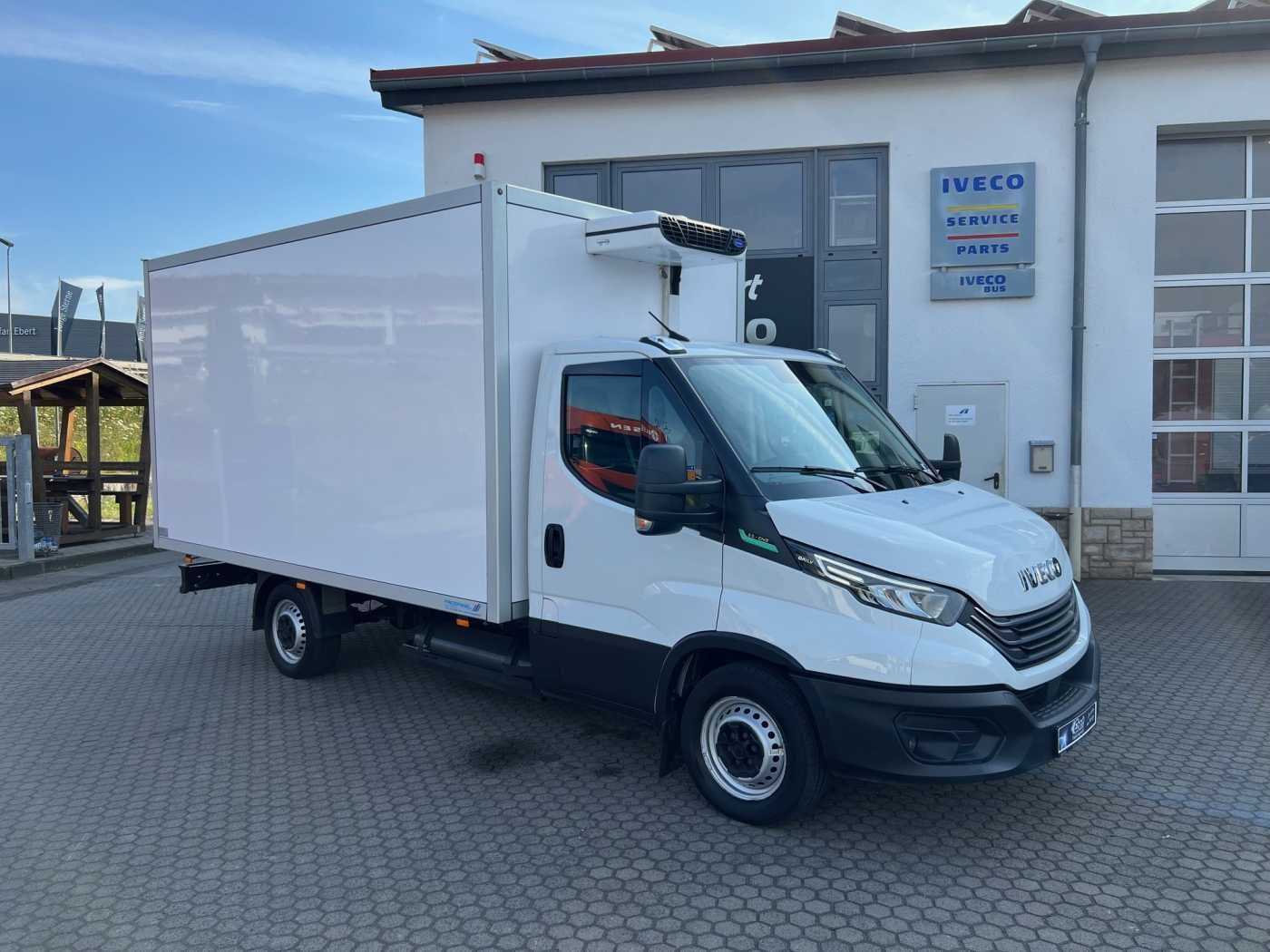 Fahrzeugabbildung Iveco 35S14 A8 CNG Koffer *3-Sitze*Klima*Automatik*