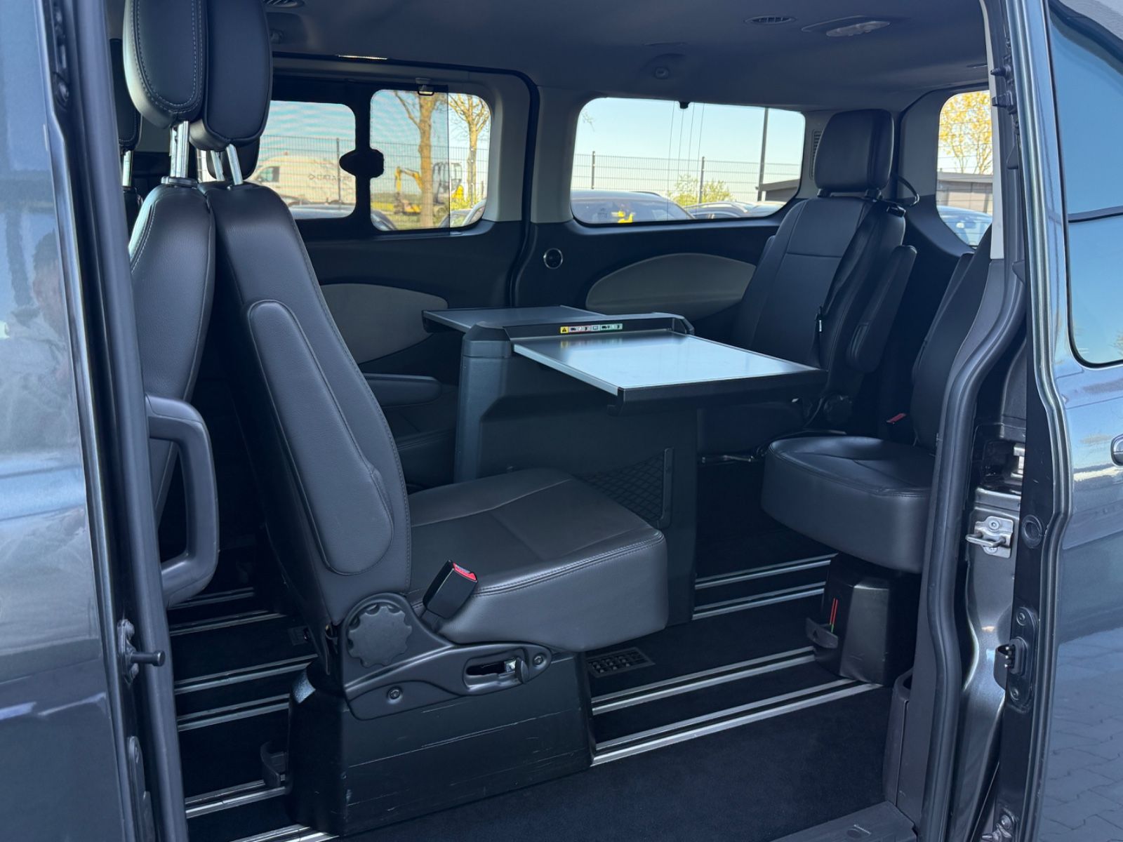Tourneo Custom 2.0 TDCi Sortimo 6.Sitze Autom.