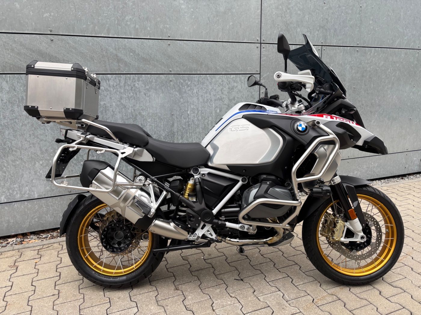 Fahrzeugabbildung BMW R 1250 GS Adventure Rallye 5 Pakete DWA, Oil Inl